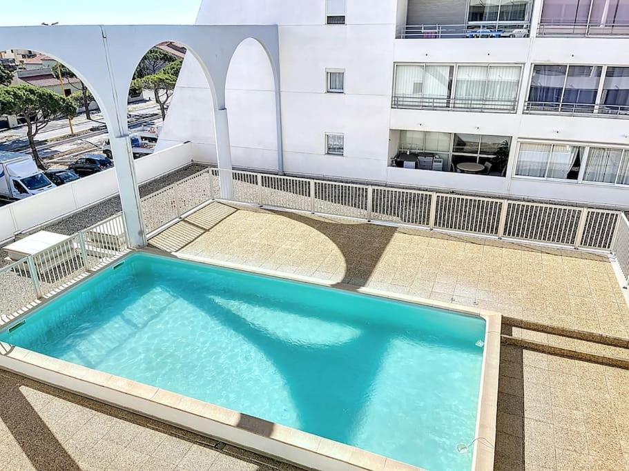 3319-Appartement A 200M De La Plage Le Barcarès Exterior foto